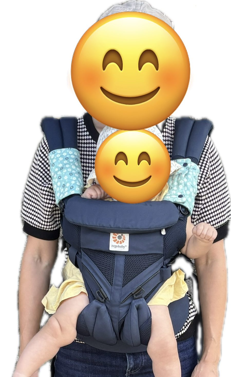 エルゴ オムニ360 クールエアで赤ちゃんを対面抱きしているところ（正面）